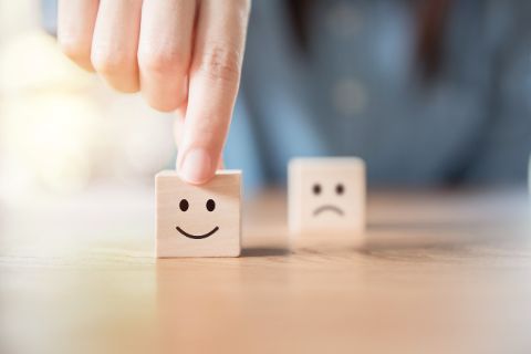 疲れていませんか は相手を傷つける言葉 思いやる言葉に言い換えよう その言い方は 失礼 です 吉原珠央 幻冬舎plus